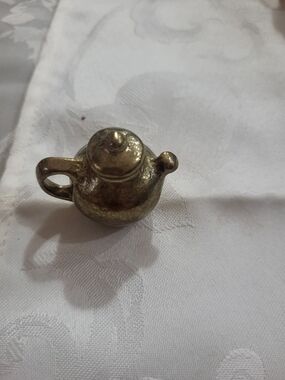 Stanley Small Brass Teapot Accent - Gold Tone